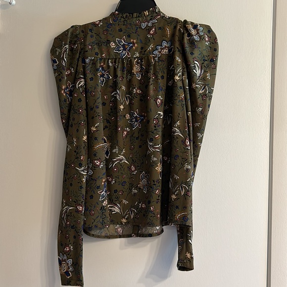 Top - Picture 5 of 5